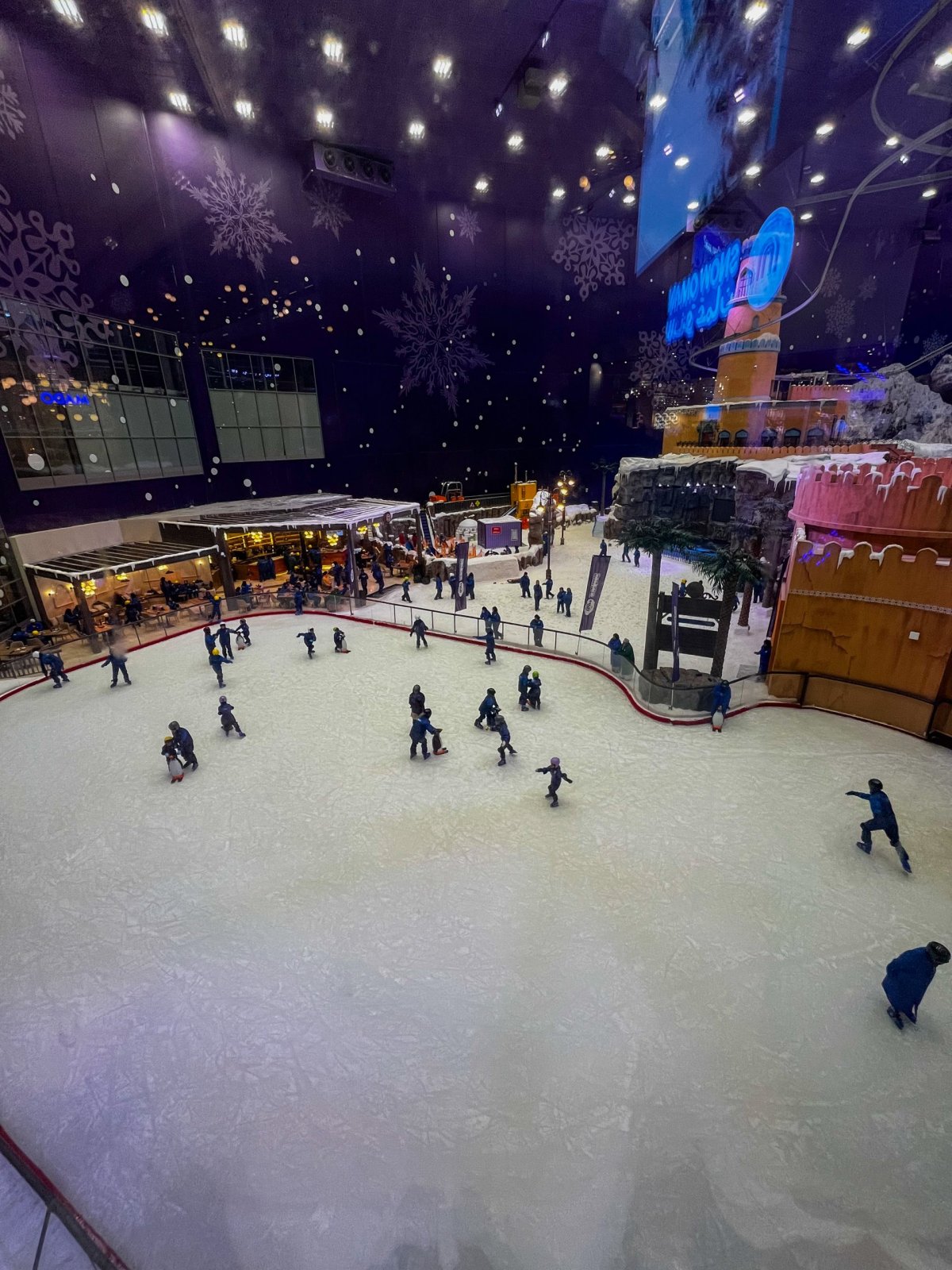 snow centrum, Mall of Oman