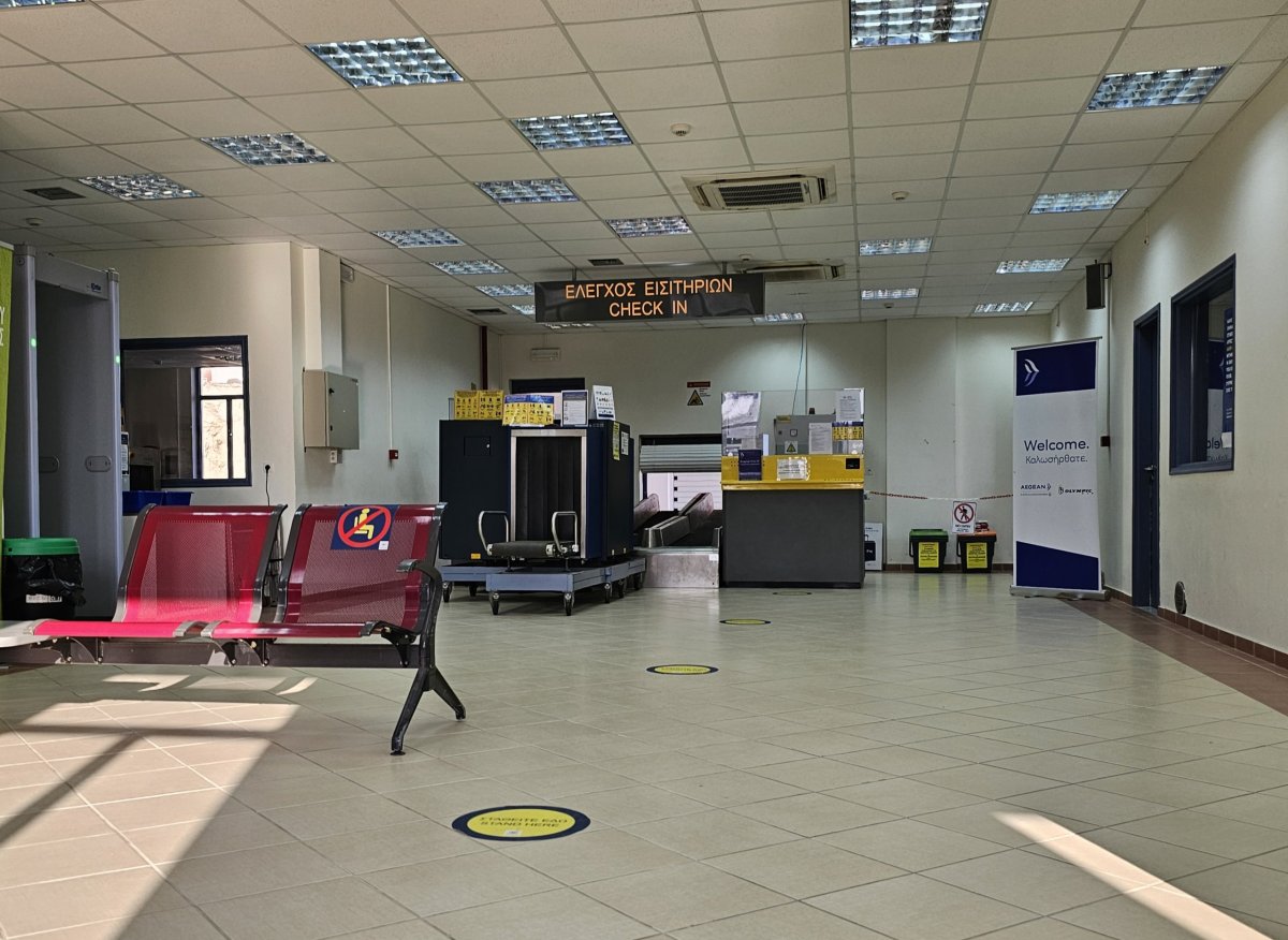 Check-in přepážky