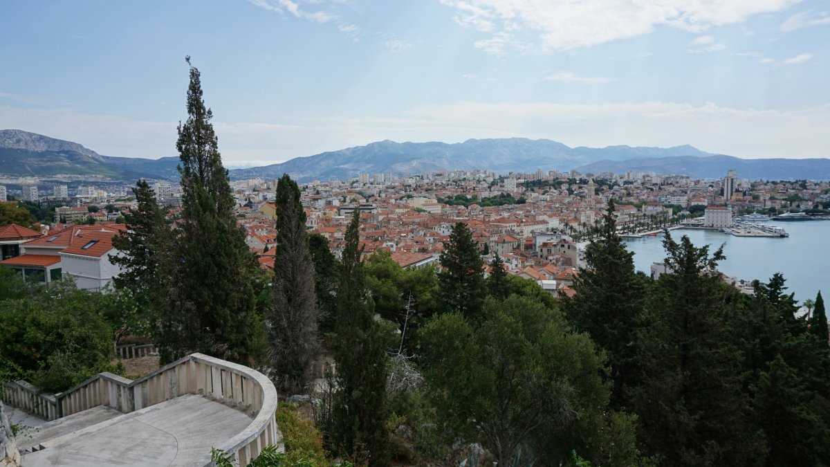 Vyhlídka z půlky Marjanu