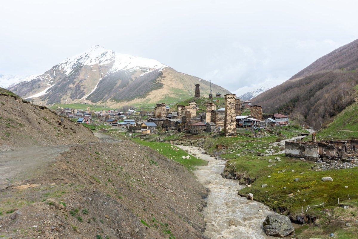 Vesnice Murkmeli, předposlední vesnice nezasypaná sněhem