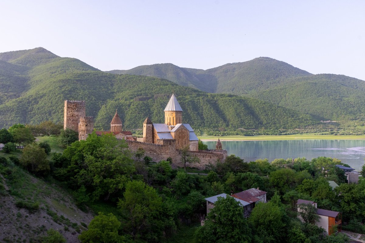 Hrad Ananuri, který jsem nedobyl ani já