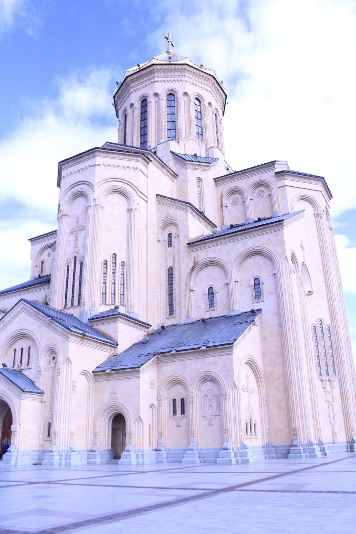 Katedrála Nejsvětější Trojice v Tbilisi