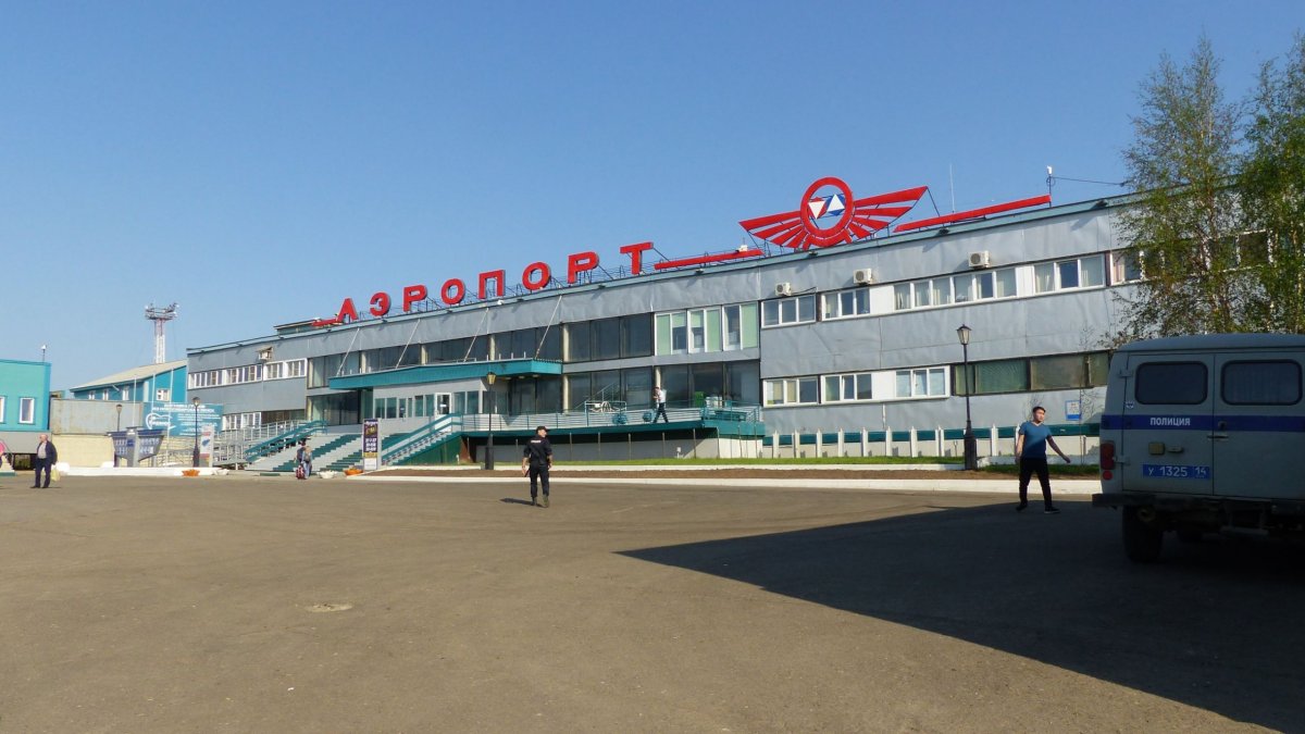 Aeroport Mirnyj