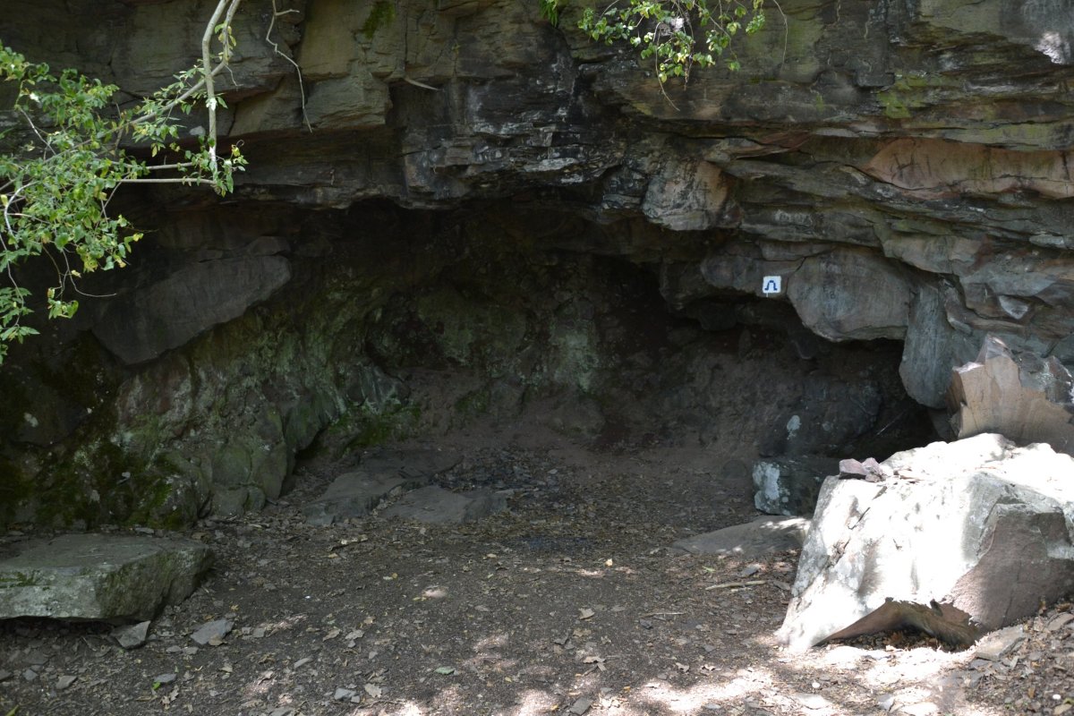 Jeskyňka Remete-barlang na ochlazení se v horkém dni