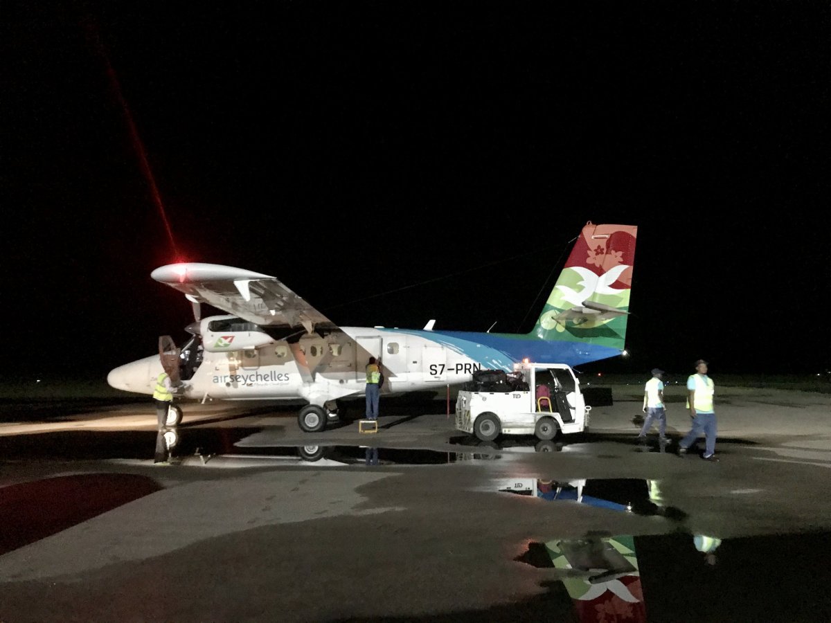 letadlem mezi ostrovy