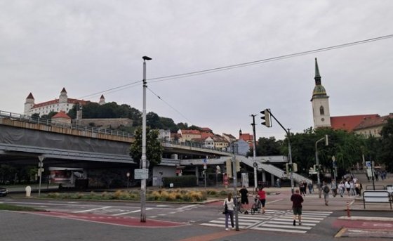 Kopec s Bratislavským hradem