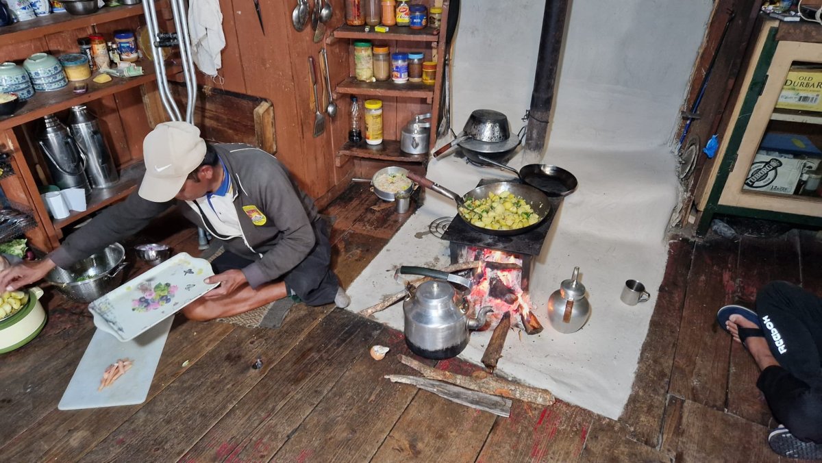 malá kuchyň a uvařili nám vždy dobroty a vše podávané najednou