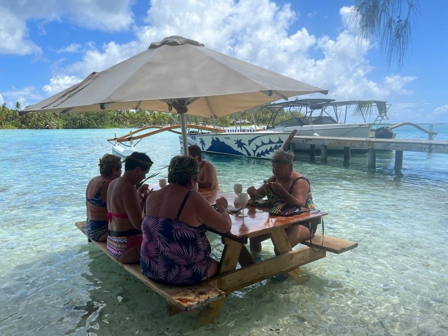 Obed na Bora Bora