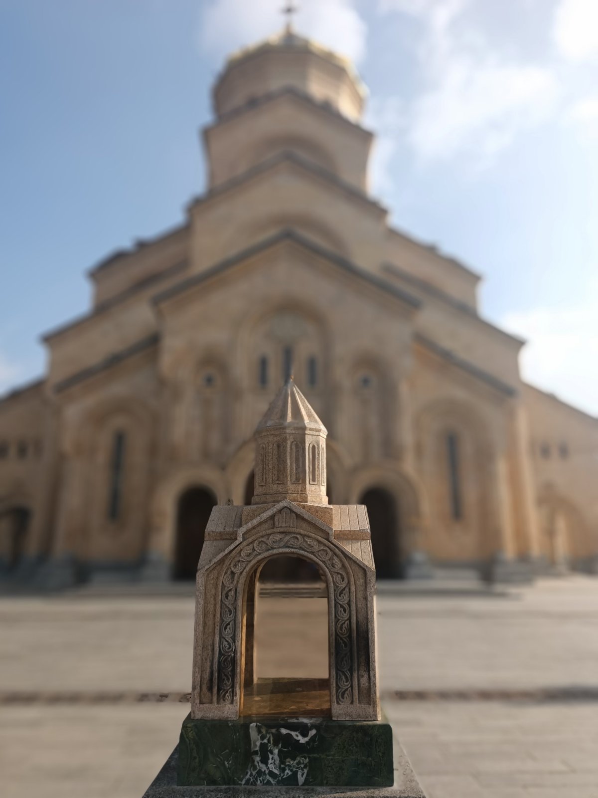 Kostel nejsvětější trojce - Tbilisi