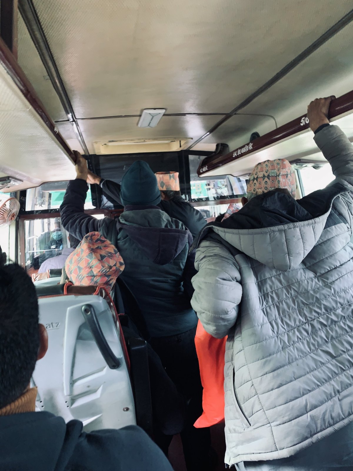 Autobus cestou do Káthmandu