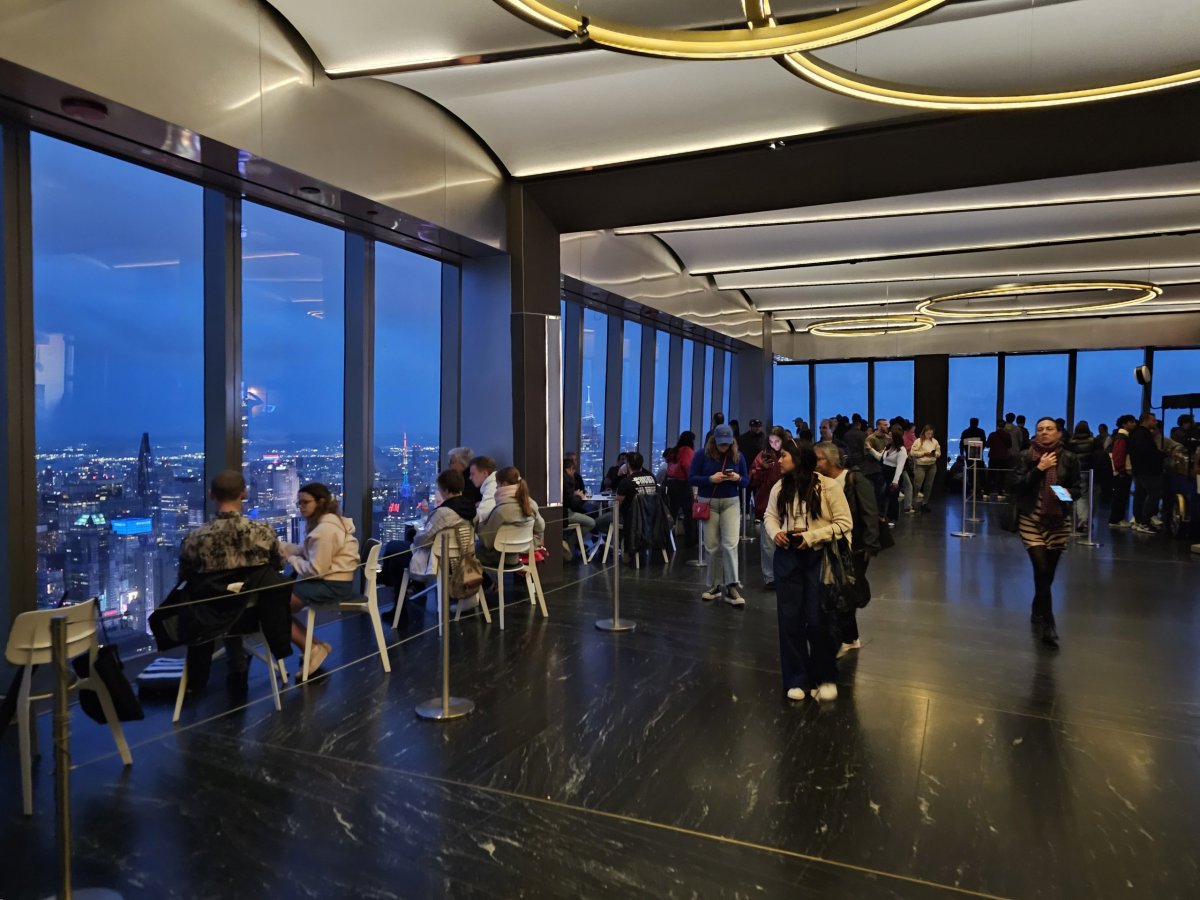 Vyhlídka Edge - vnitřní část