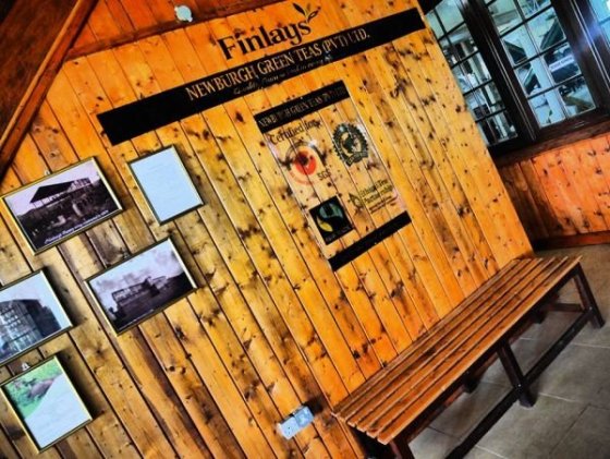 ..čajové plantáže a tee factory