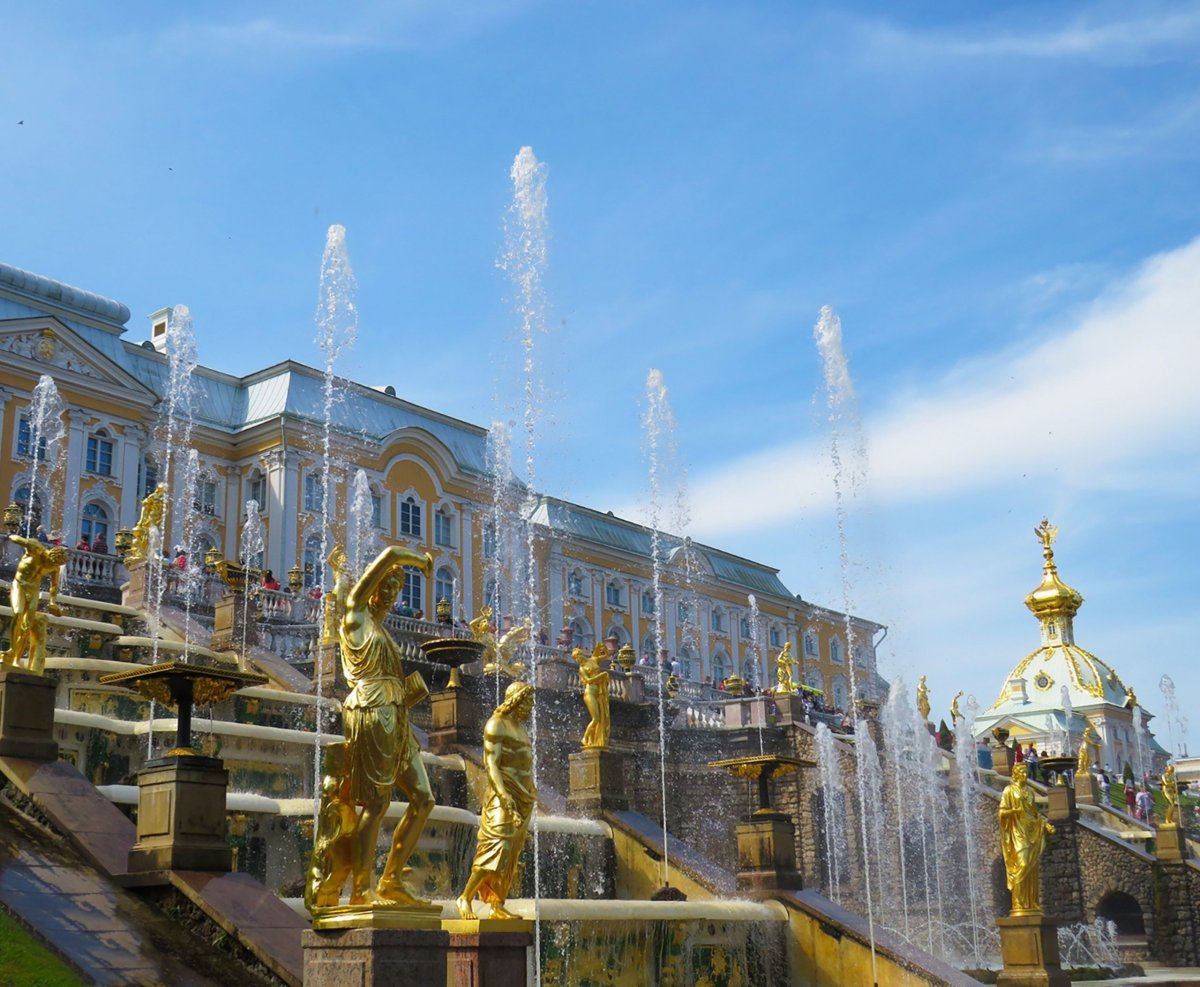 Zlaté fontány u Peterhofu