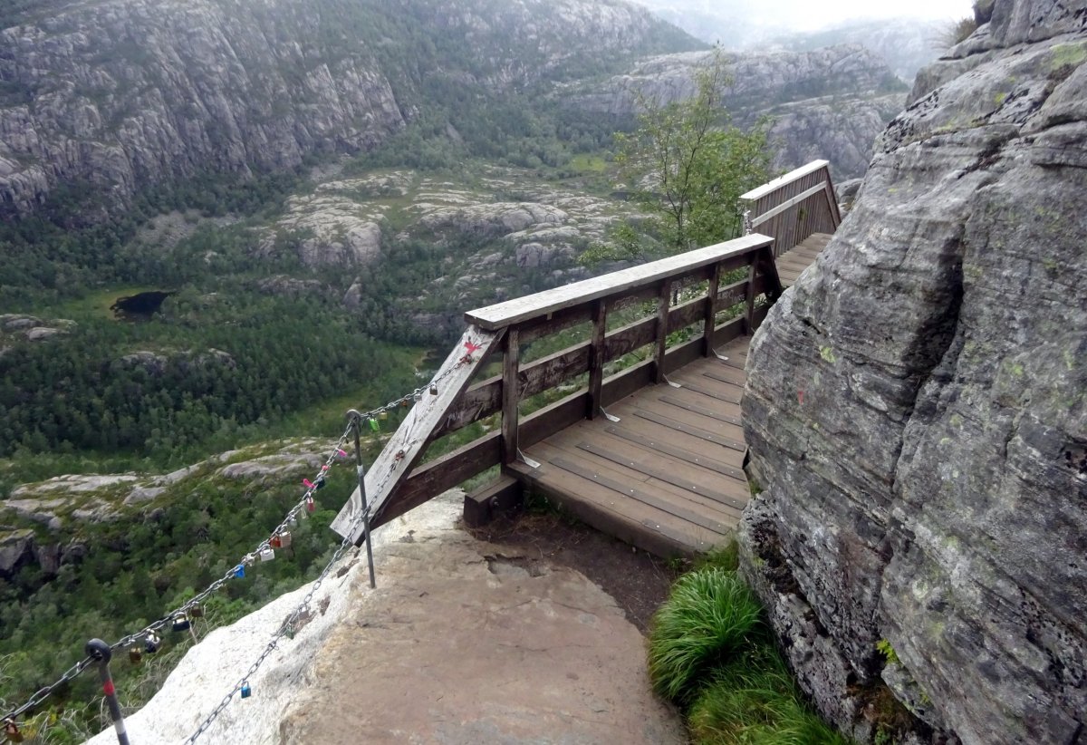 Cesta na Preikestolen