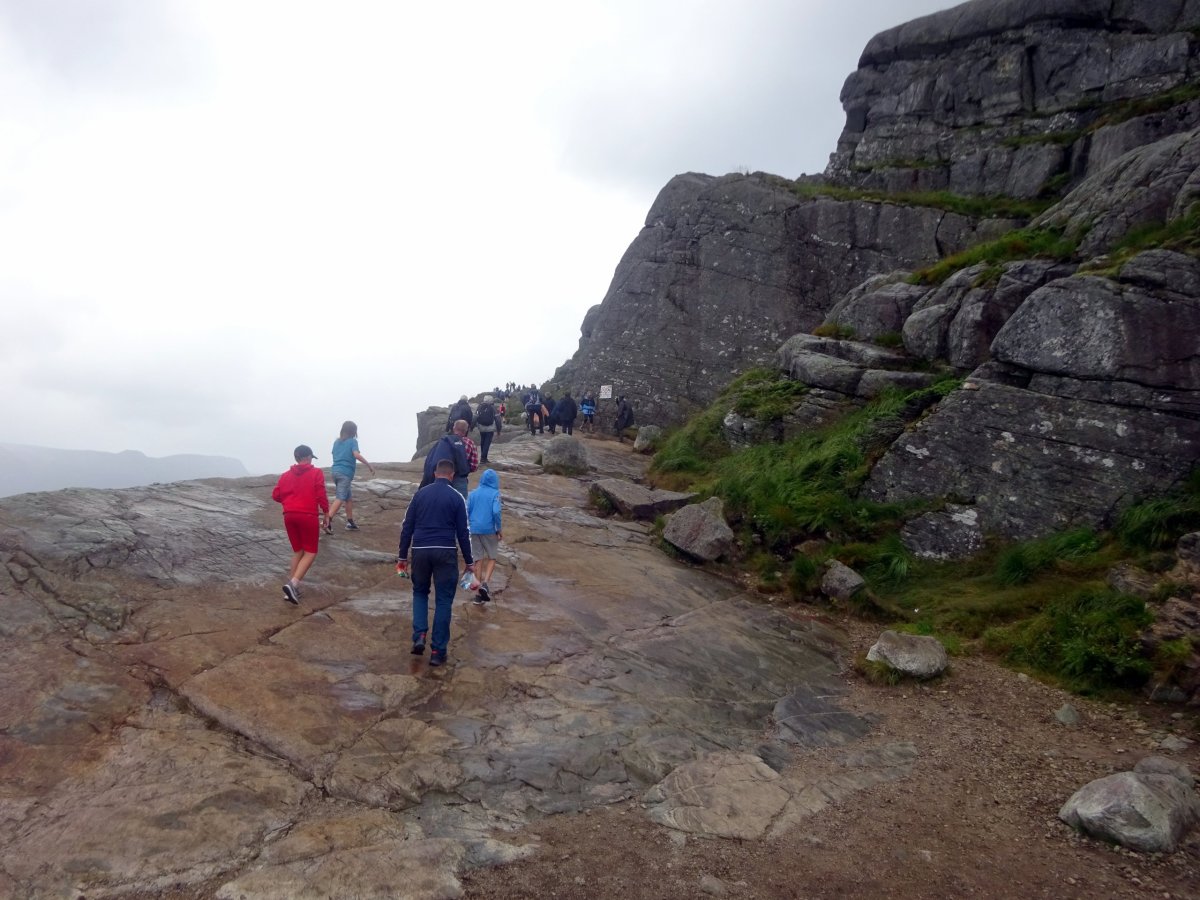 Cesta na Preikestolen