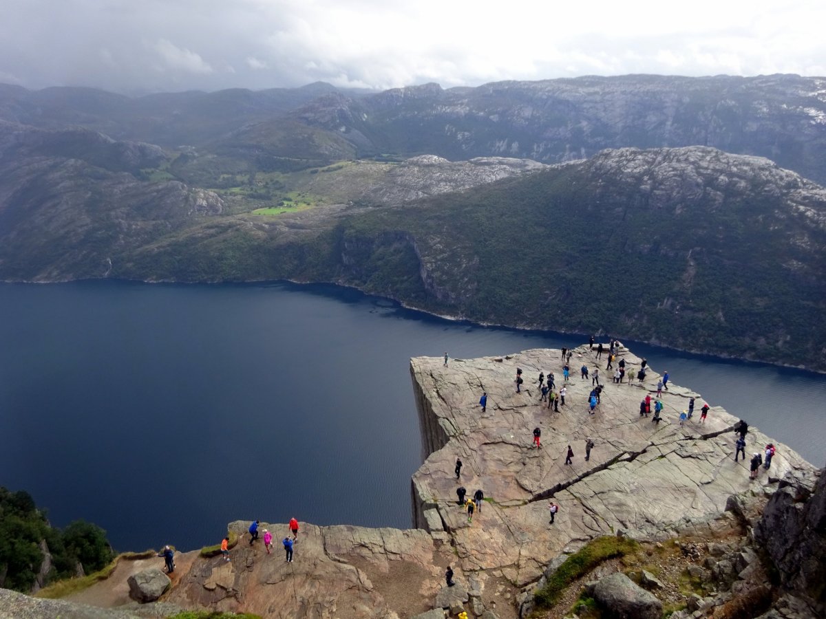 Preikestolen nad fjordem Lysefjord