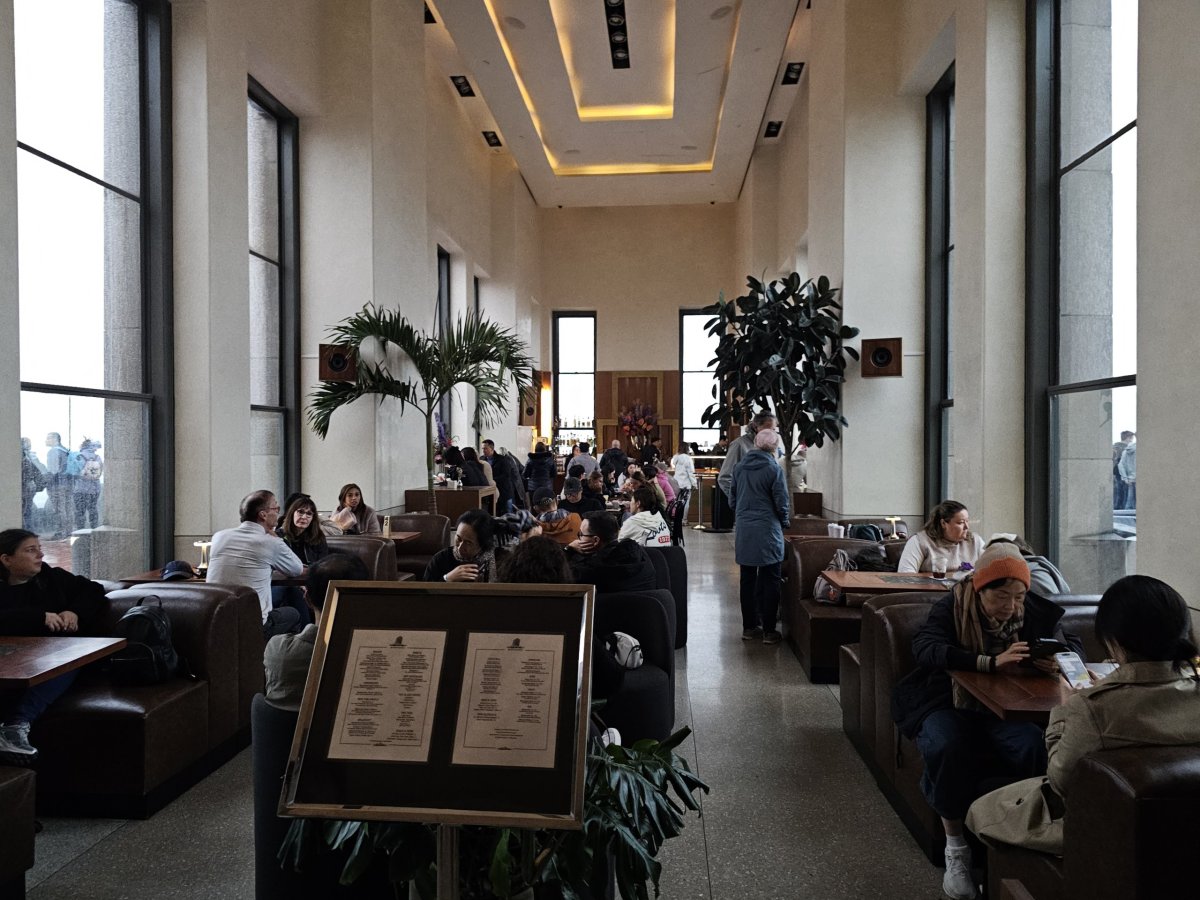 Bar na střeše Rockefellerova centra