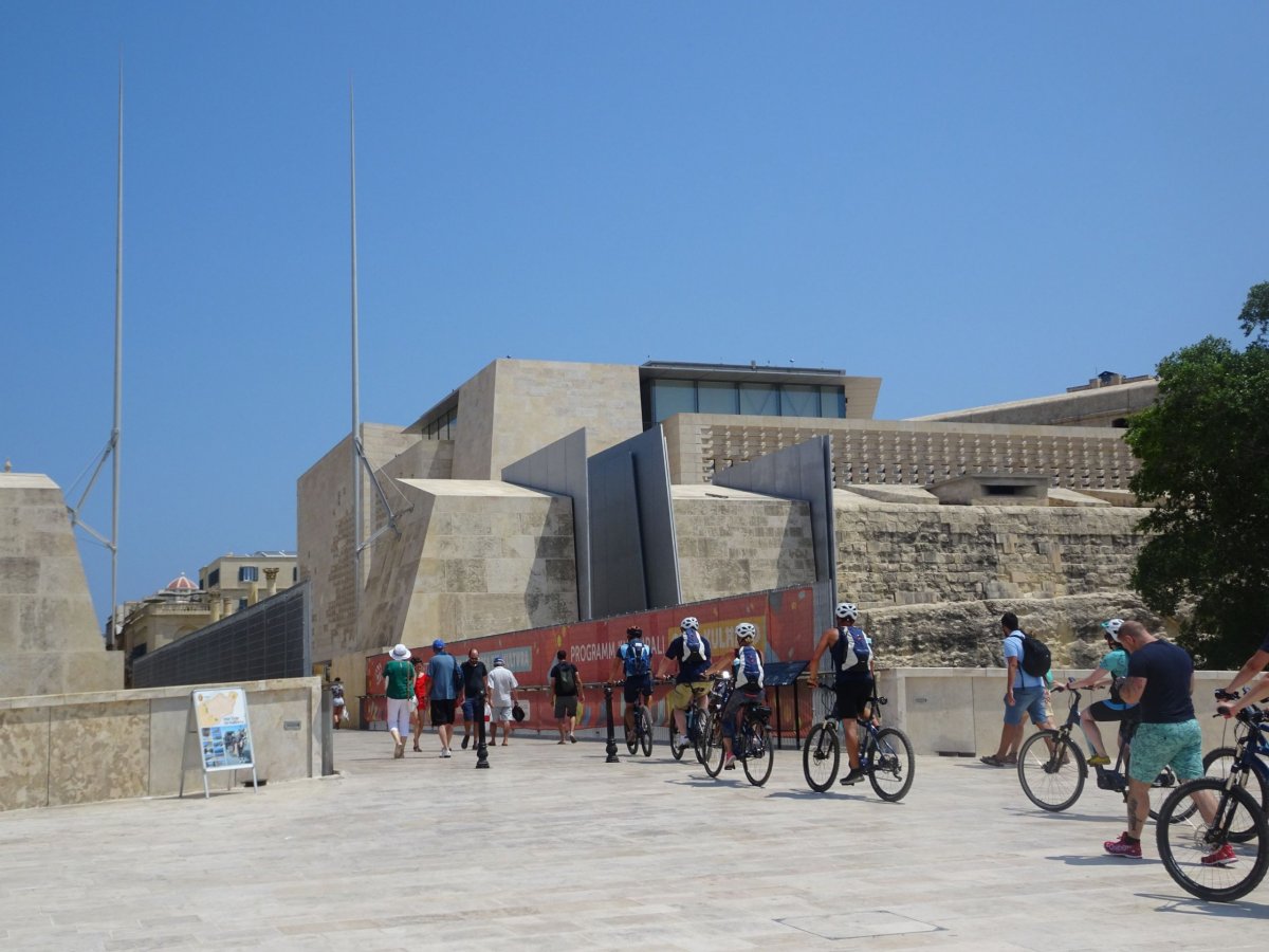 Cyklsti na Maltě