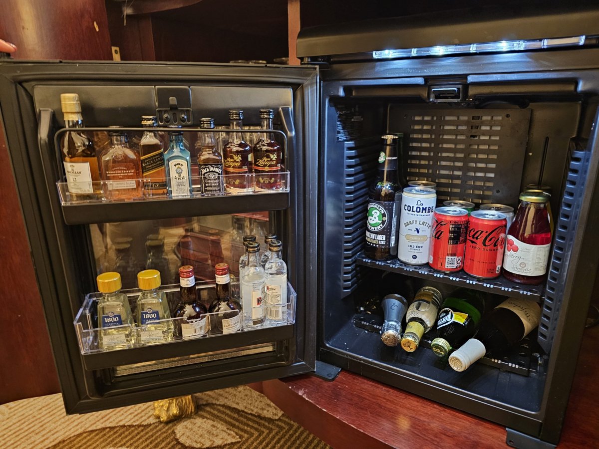 Otevřený minibar