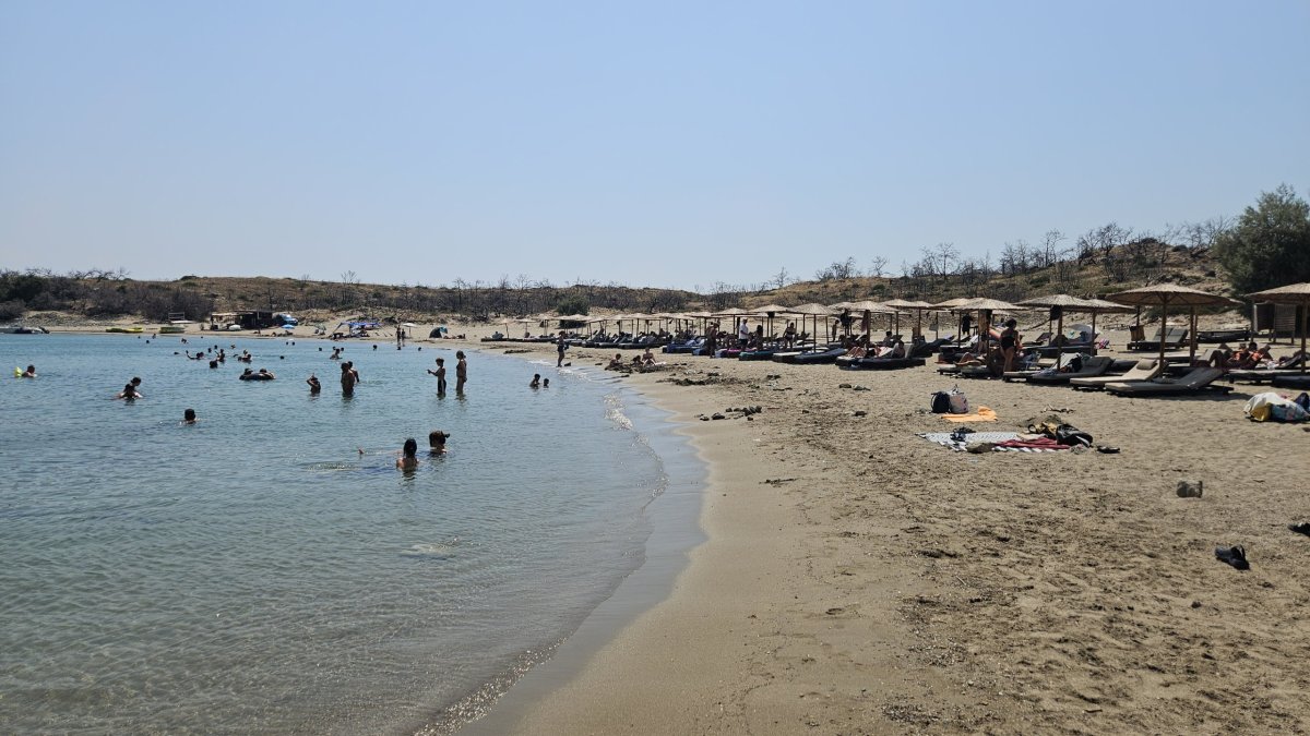 Glystra Beach