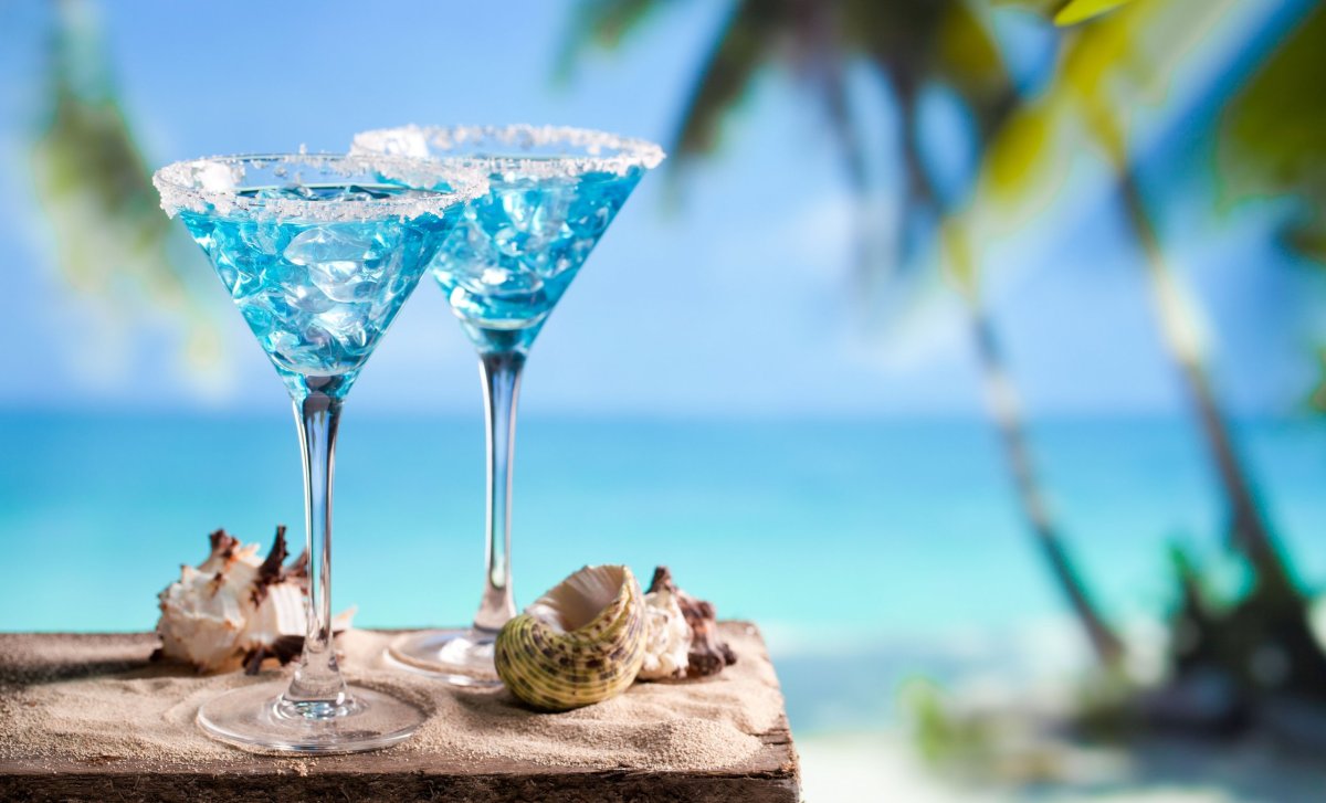Curacao koktejl