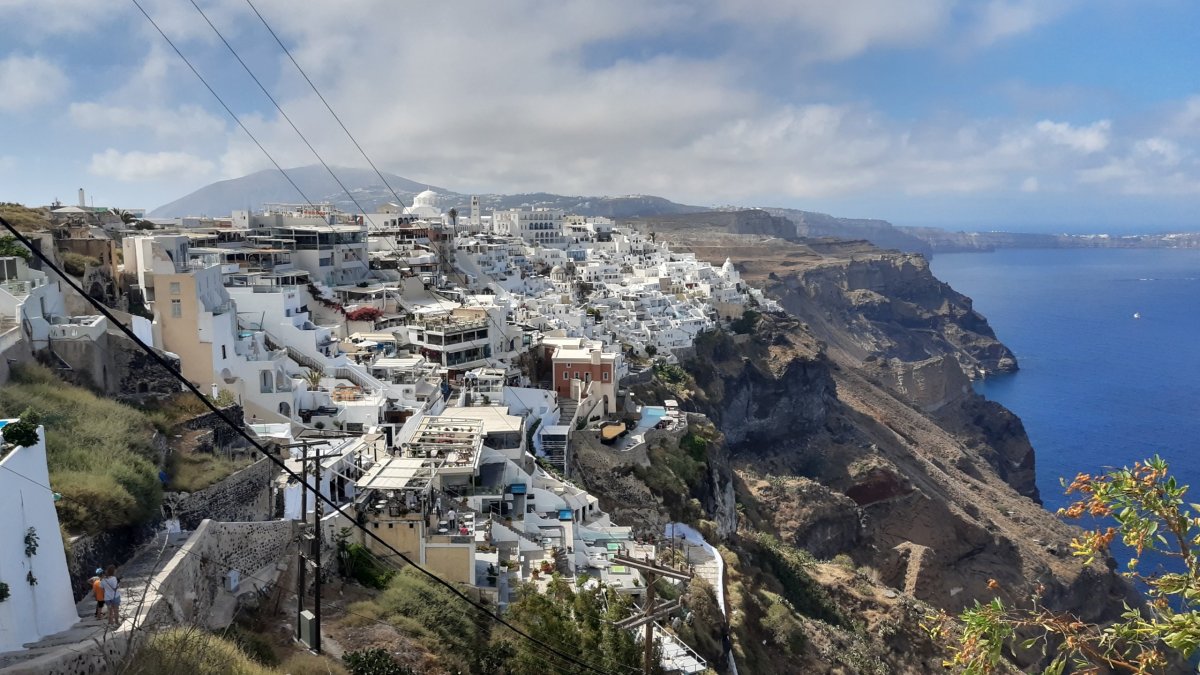 Centrum Firy nad kalderou