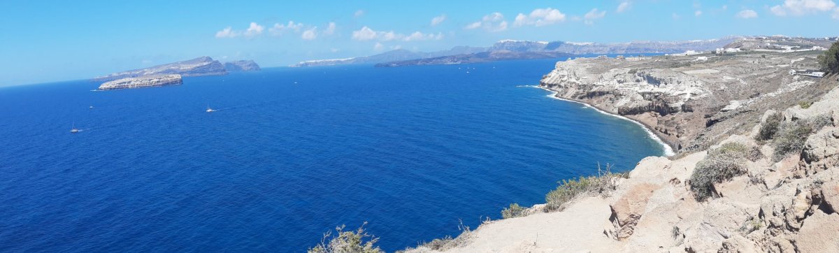 Panoramatický pohled na ostrov od majáku