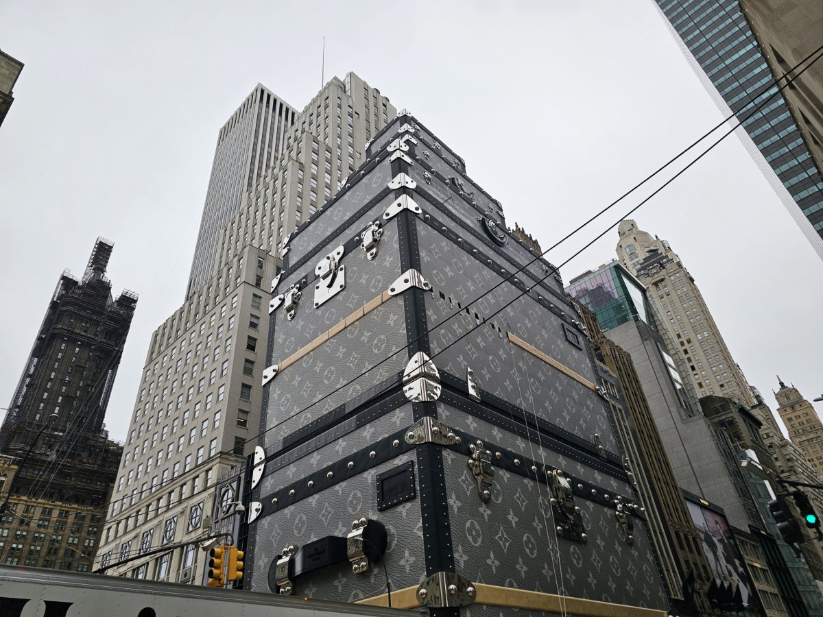 Louis Vuitton Building