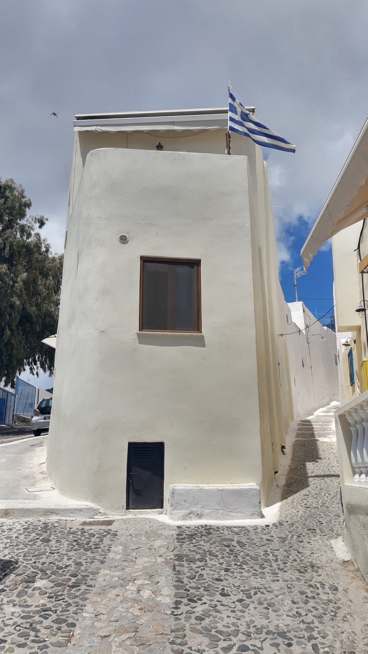 Nestavíš to moc naširoko?