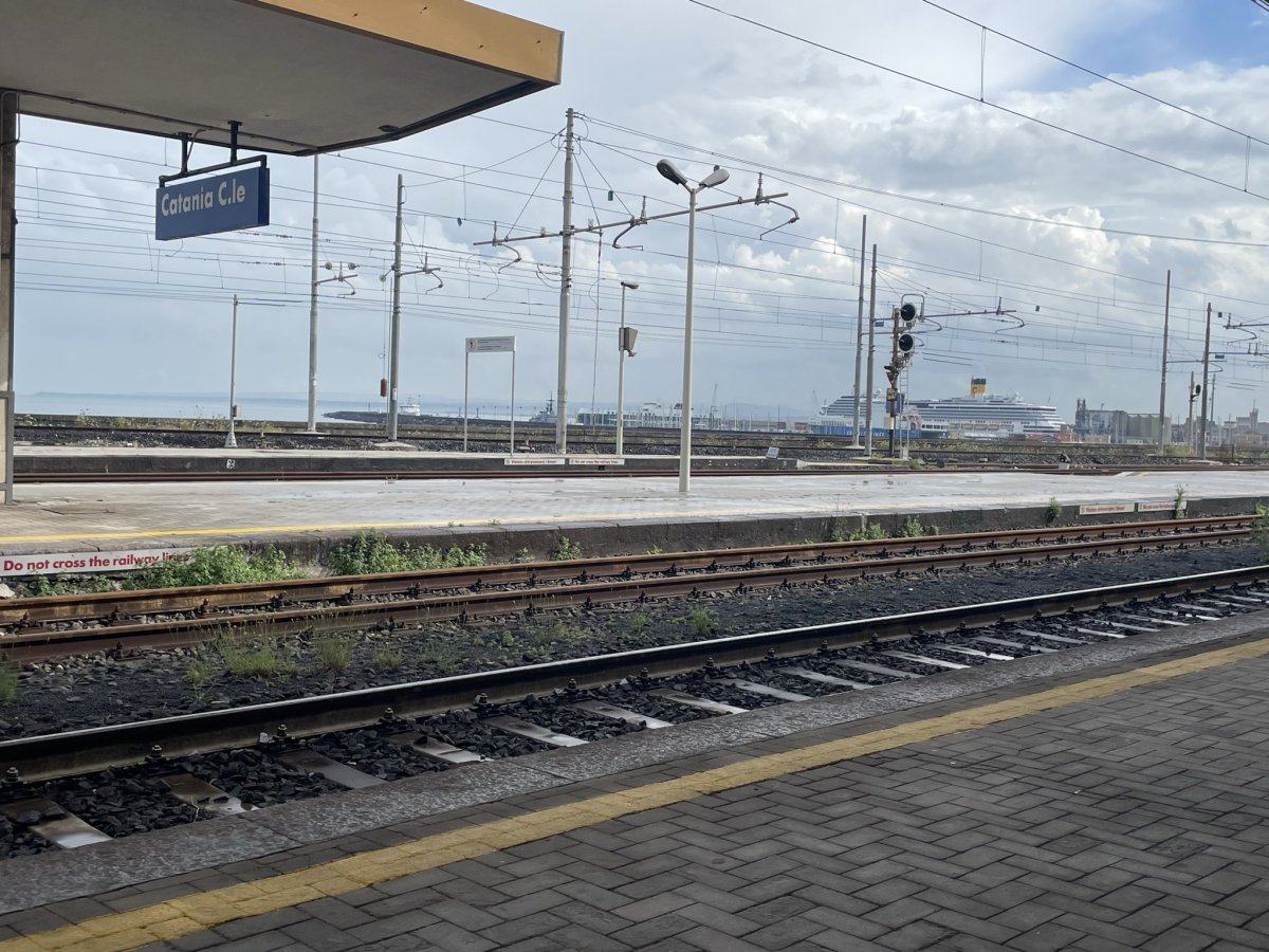 Vlakové nádraží v Catanii