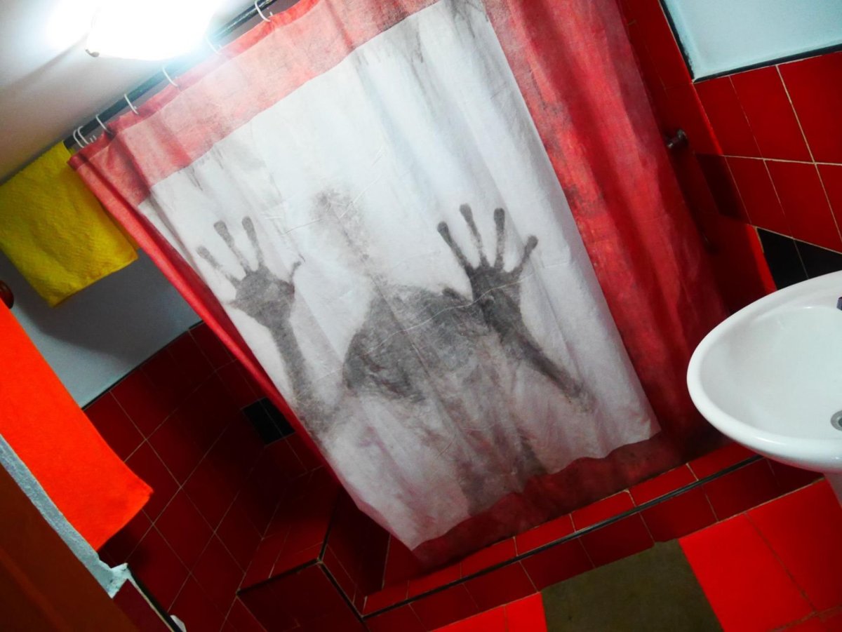 Ubytko v Havaně - sprcháč 