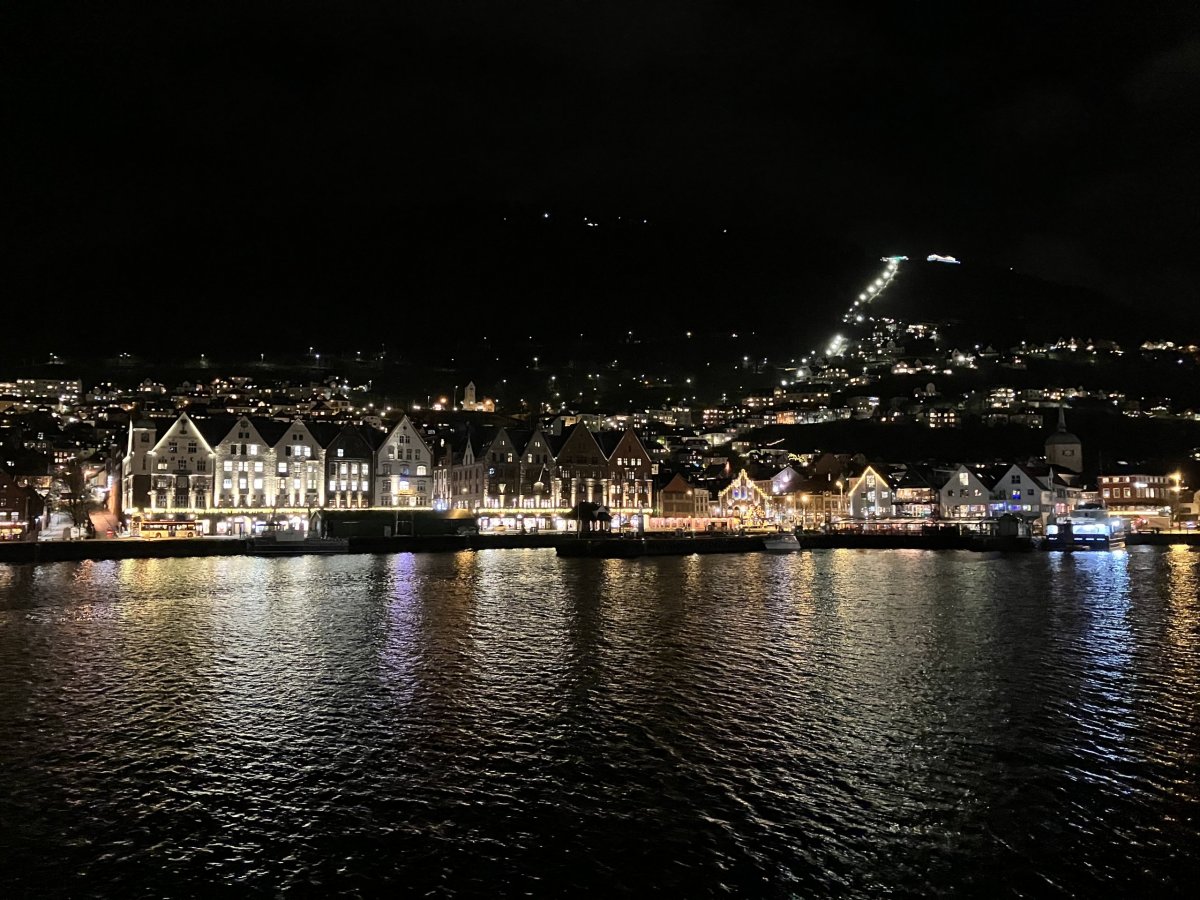 Noční Bergen poprvé 
