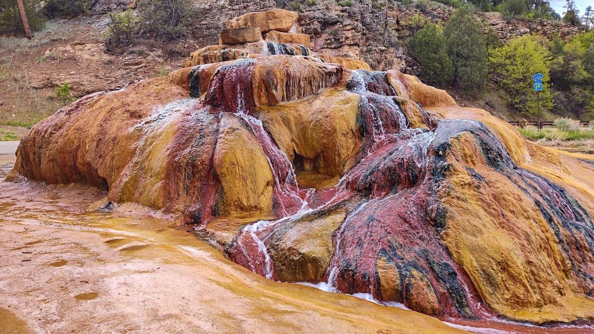 Pinkerton Hot Springs