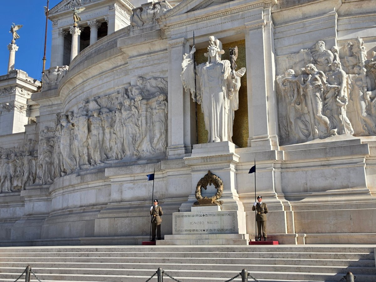 Altare della Patria, hrob neznámého vojína