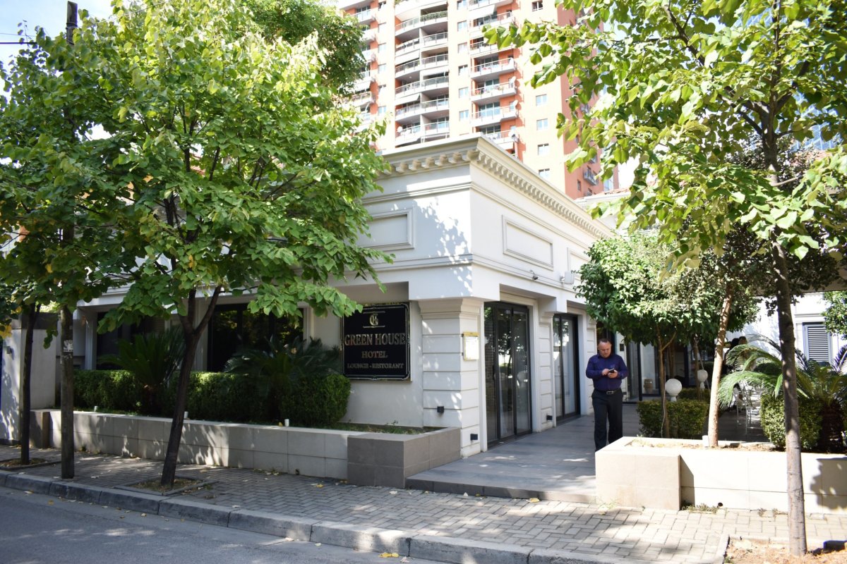 Tirana - Greenhouse hotel