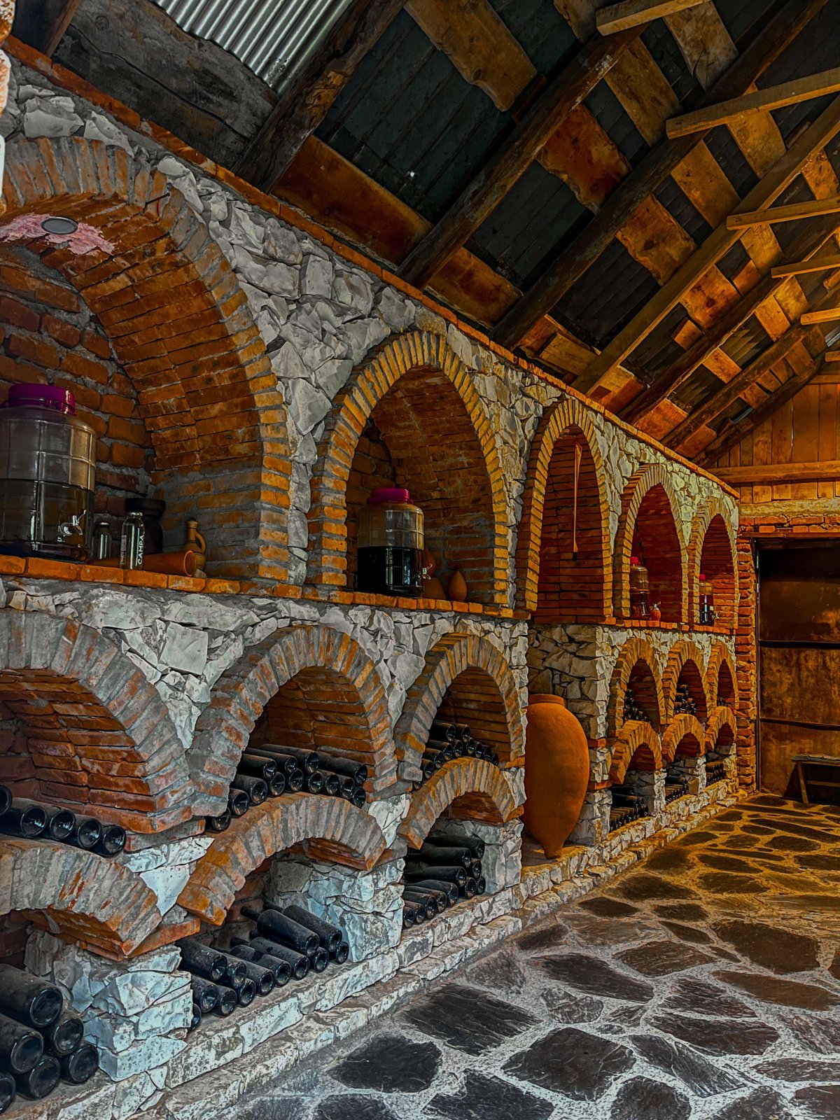 vinný sklípek domácích 