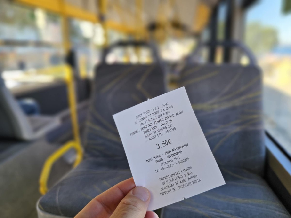 Jízdenka autobusů D.E.S. Roda