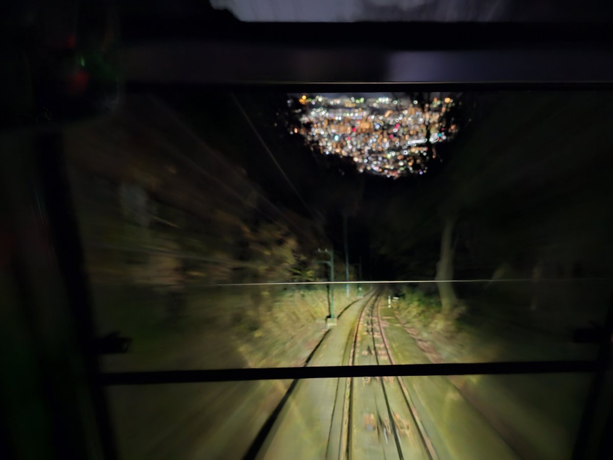 Noční jízda lanovou dráhou Maya