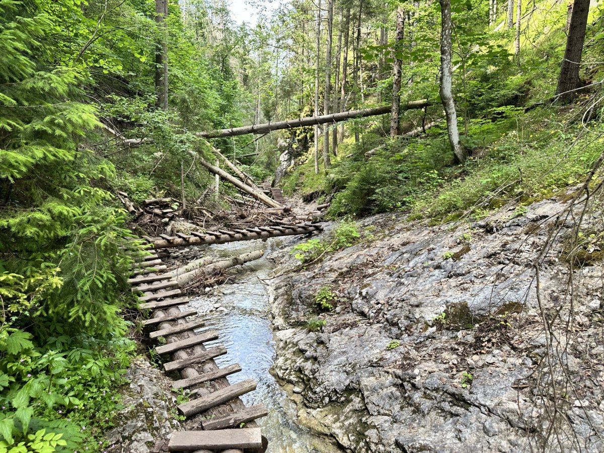 Roklina Suchá Belá