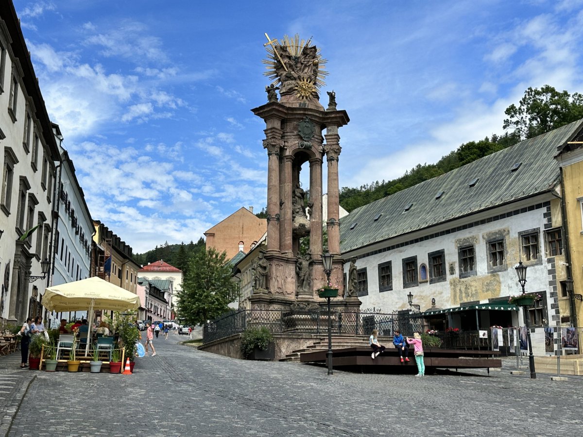 Banská Štiavnica - Náměstí svaté Trojice
