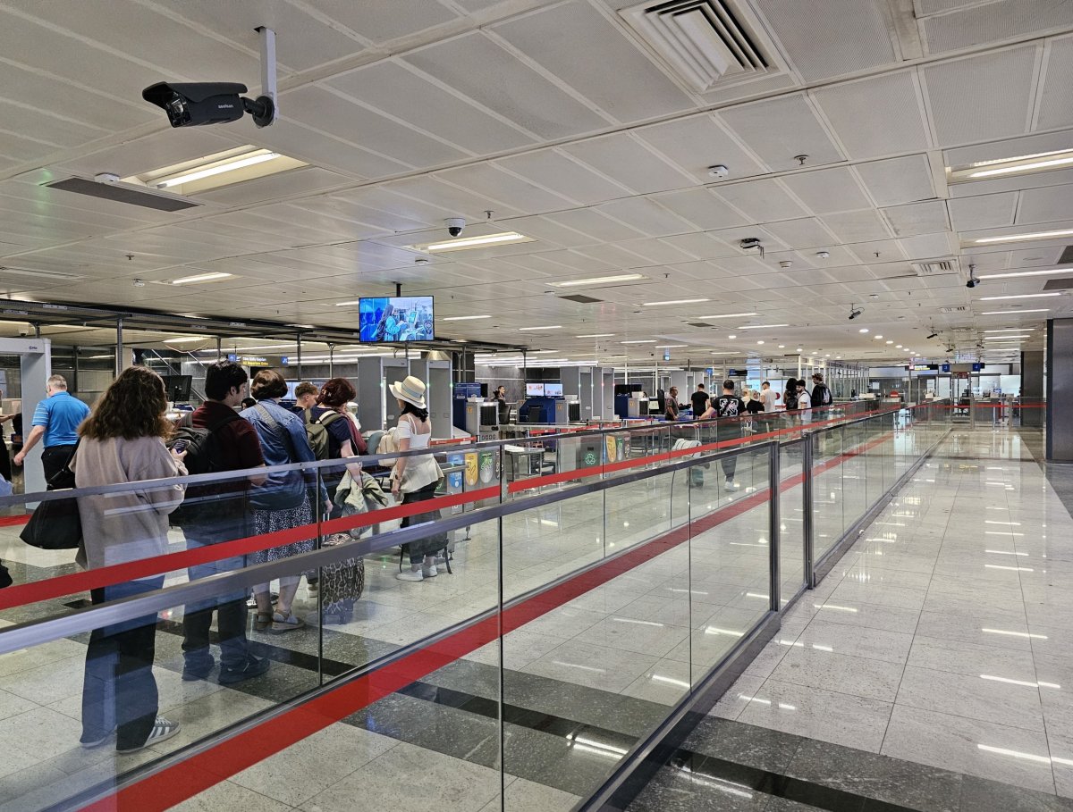 Bezpečnostní kontrola při přestupu