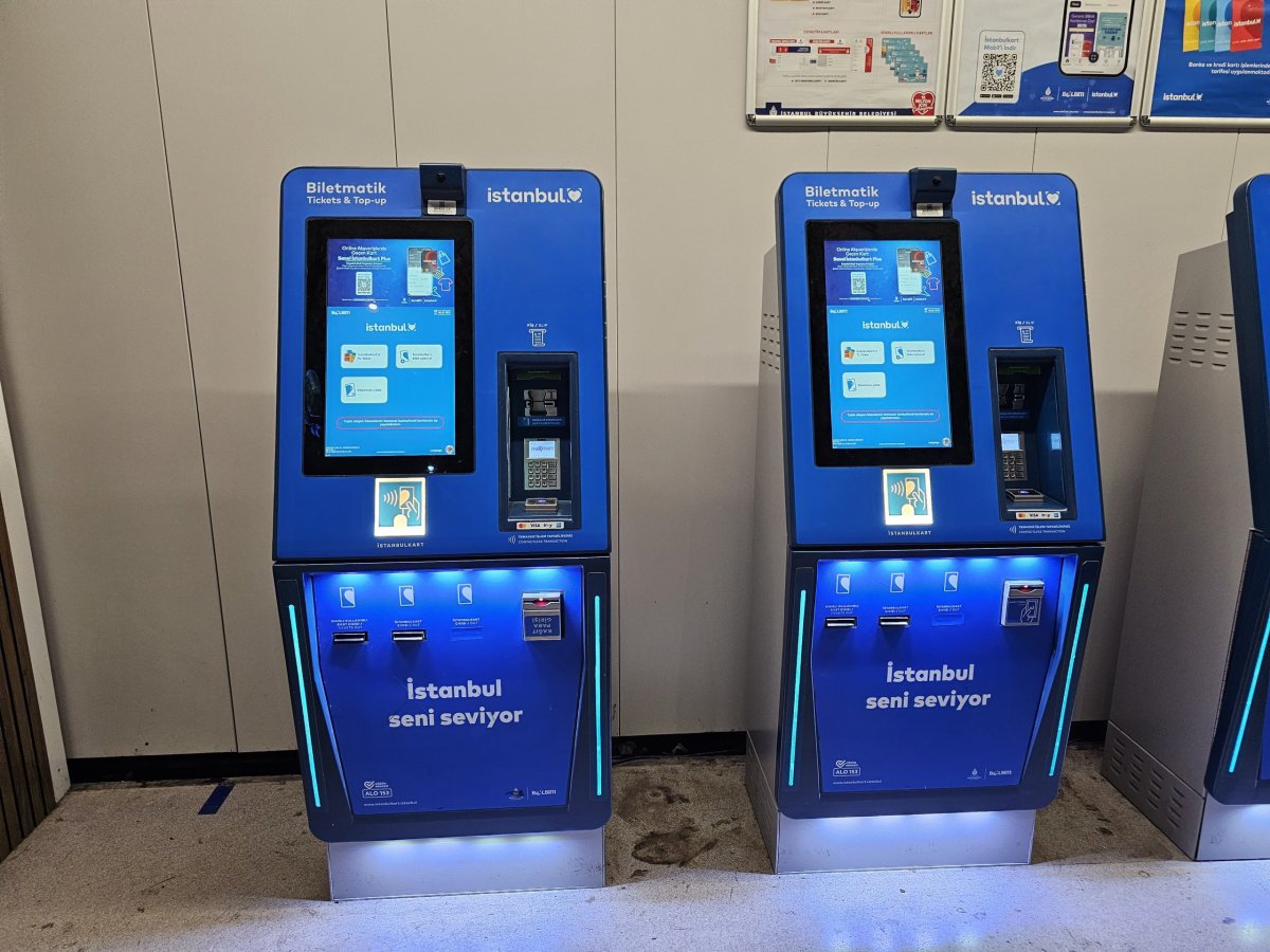 Automat na jízdenky