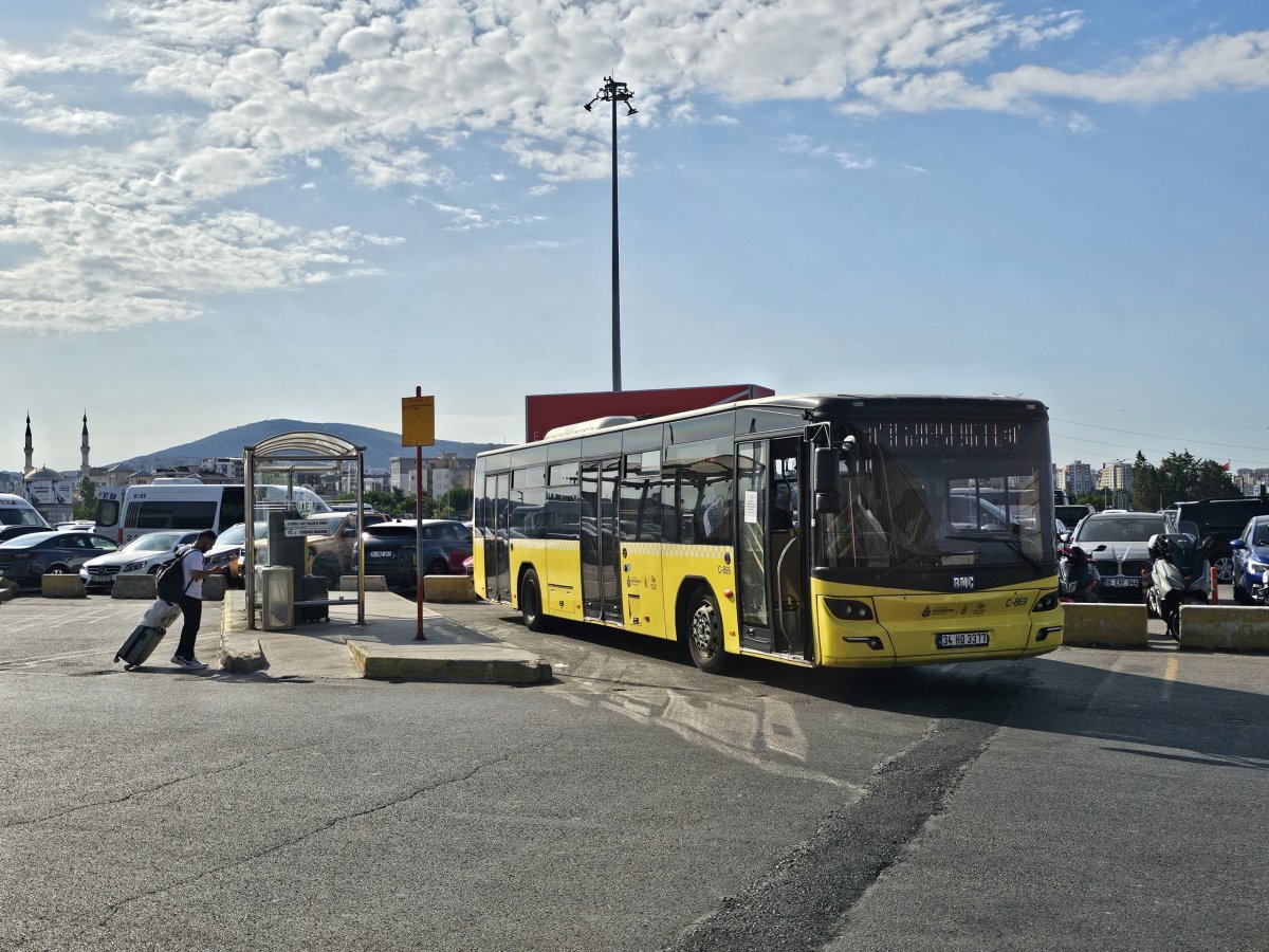 Městské lokální autobusy IETT