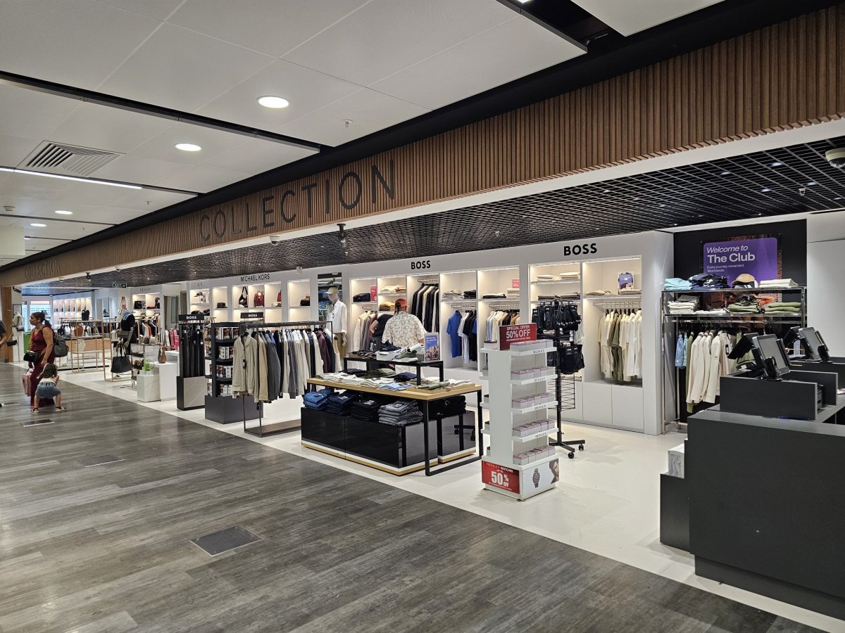 Luxusní butiky, tranzitní část