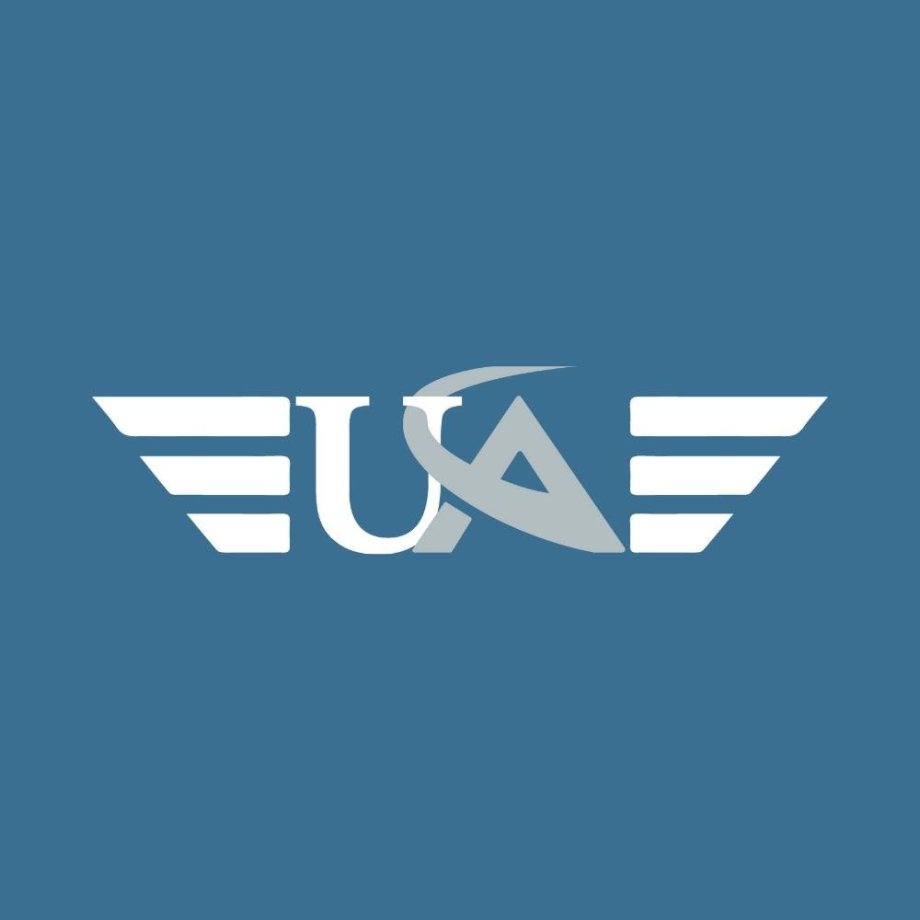 Fly Universal Air Logo