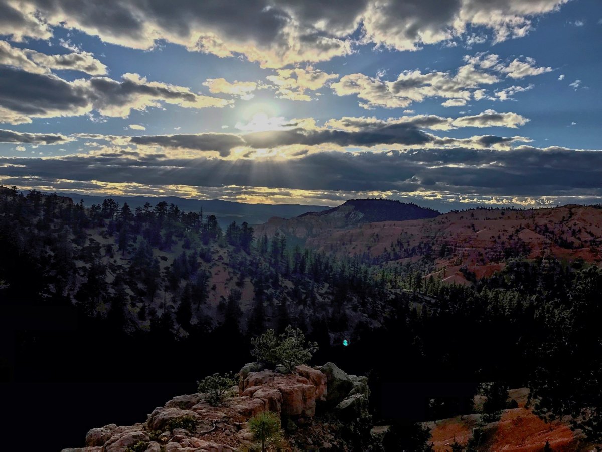 Pomalu zapadající slunce