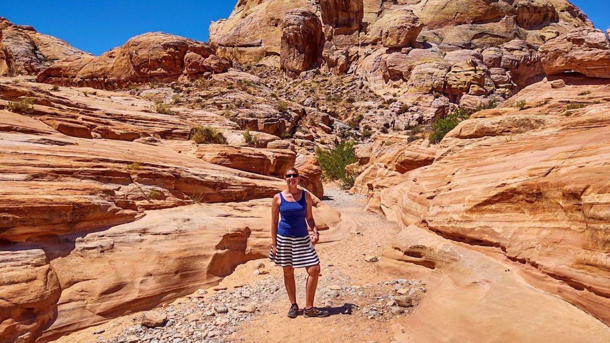 White Domes Loop Trail
