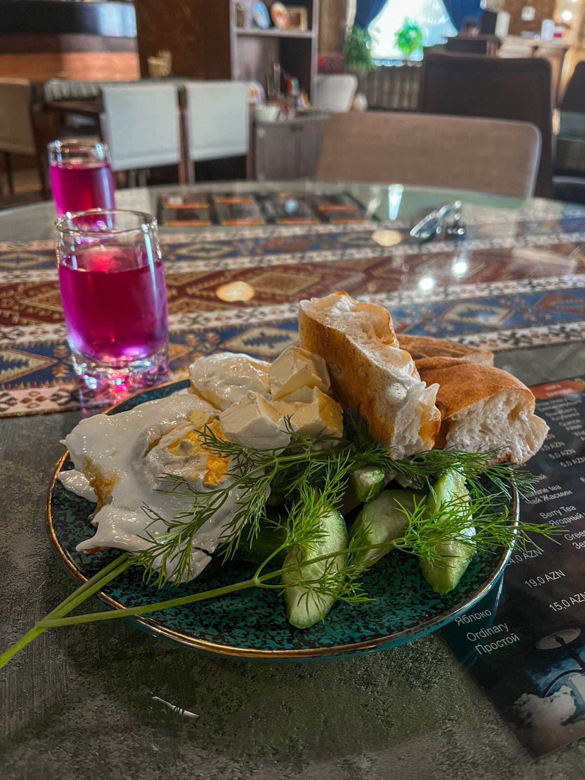 snídaně v hotelu Maajid Boutique