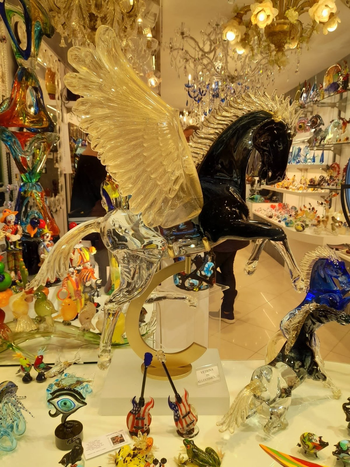 Slavné místní sklo