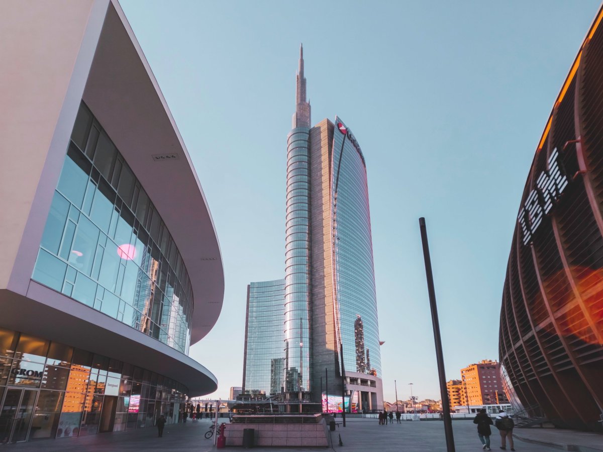 Piazza Gae Aulenti